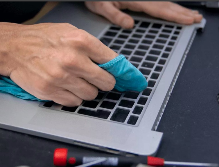 Ремонт ноутбука после залития Ремонт ноутбука после залития в районе Гольяново города Москвы